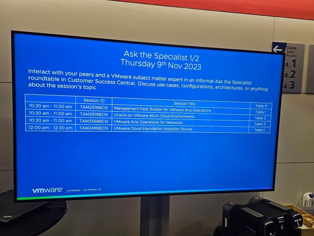 Asl the Specialist Thus